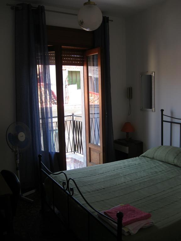 Hotel California Milazzo Zimmer foto